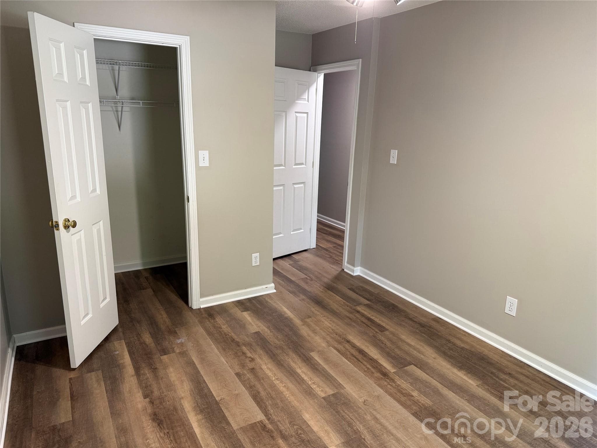 Single Family Residence at 137 Citation Drive, Mooresville, photo 5 of 14