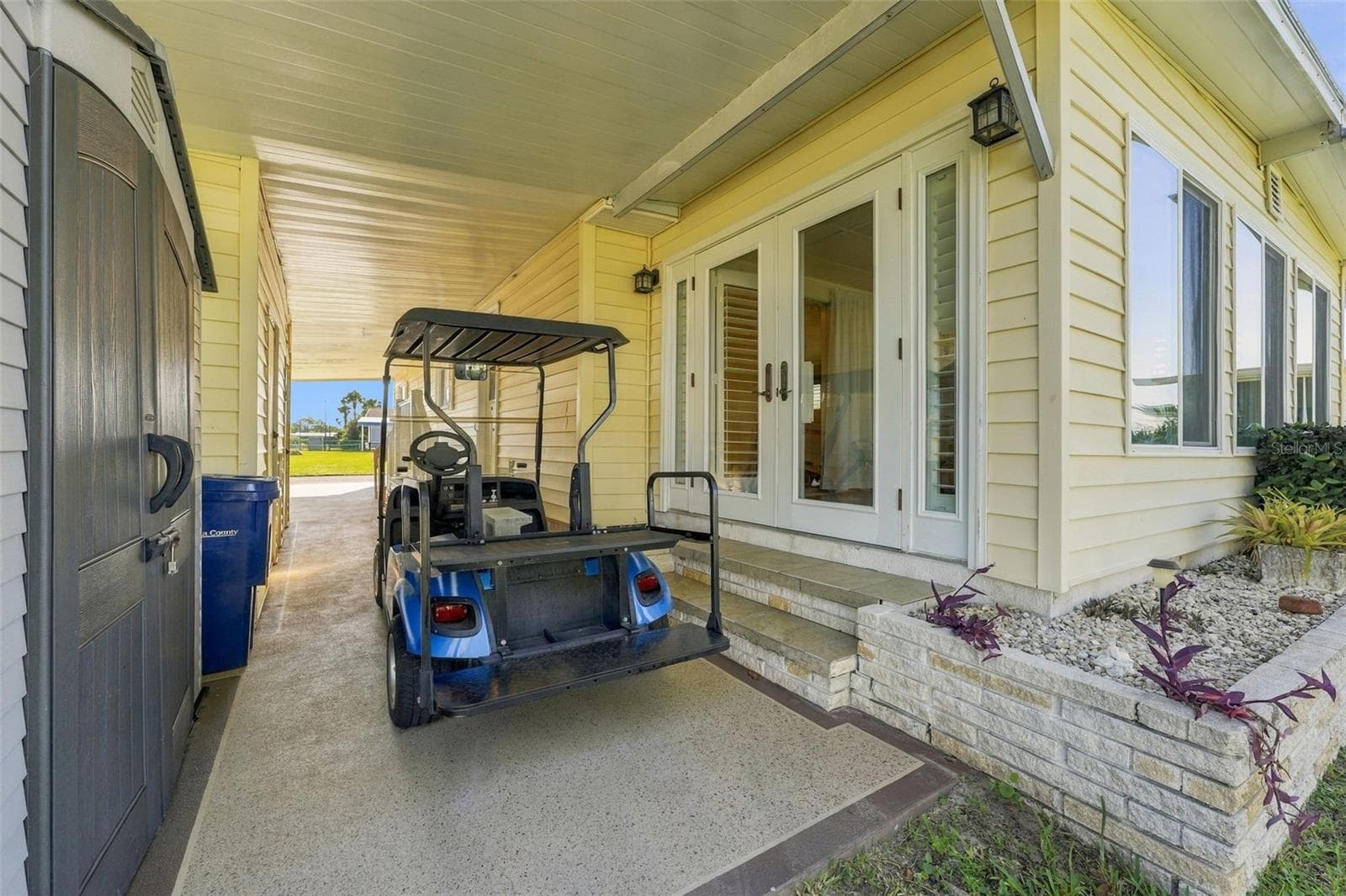 Golf Cart NOT available - 110 MARTINIQUE RD, NORTH PORT