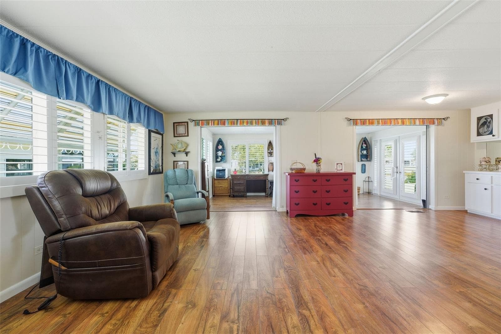 Manufactured Home at 110 MARTINIQUE RD, NORTH PORT, photo 22 of 73