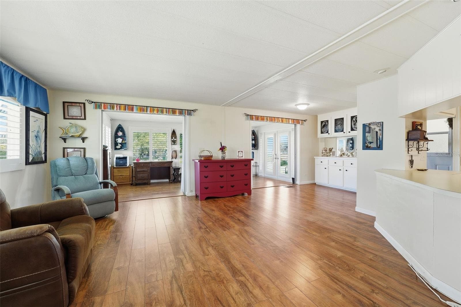 Manufactured Home at 110 MARTINIQUE RD, NORTH PORT, photo 23 of 73