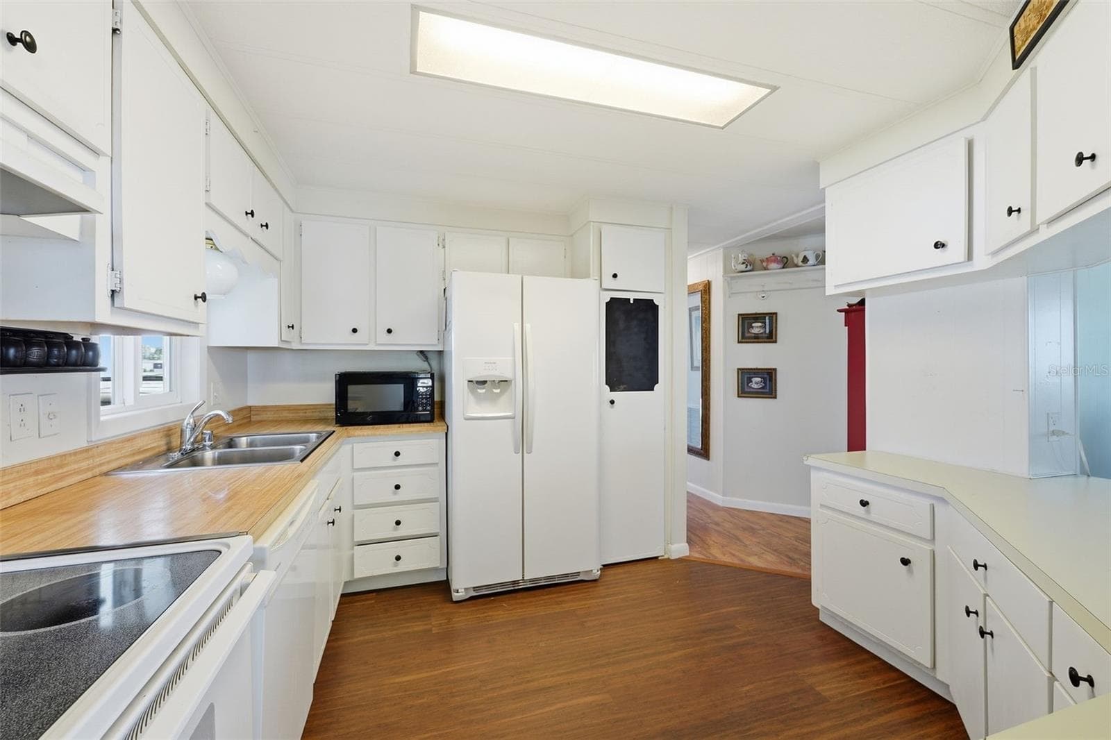 Manufactured Home at 110 MARTINIQUE RD, NORTH PORT, photo 26 of 73