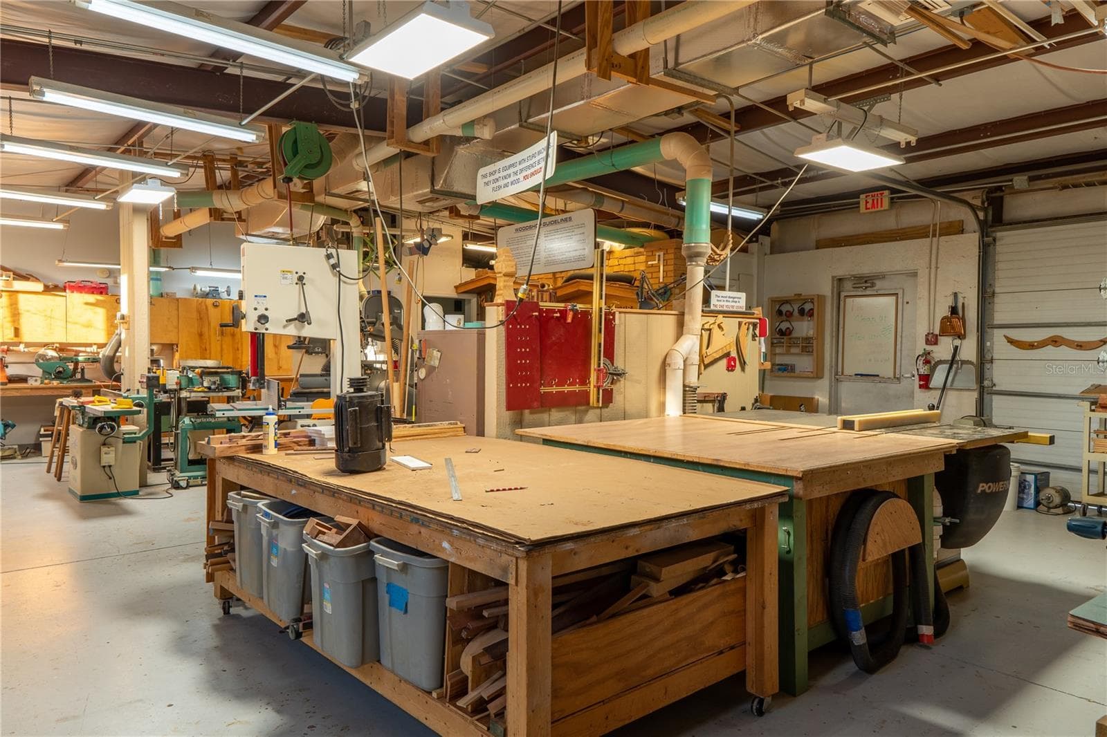 Truly AMAZING for wood workers. - 110 MARTINIQUE RD, NORTH PORT