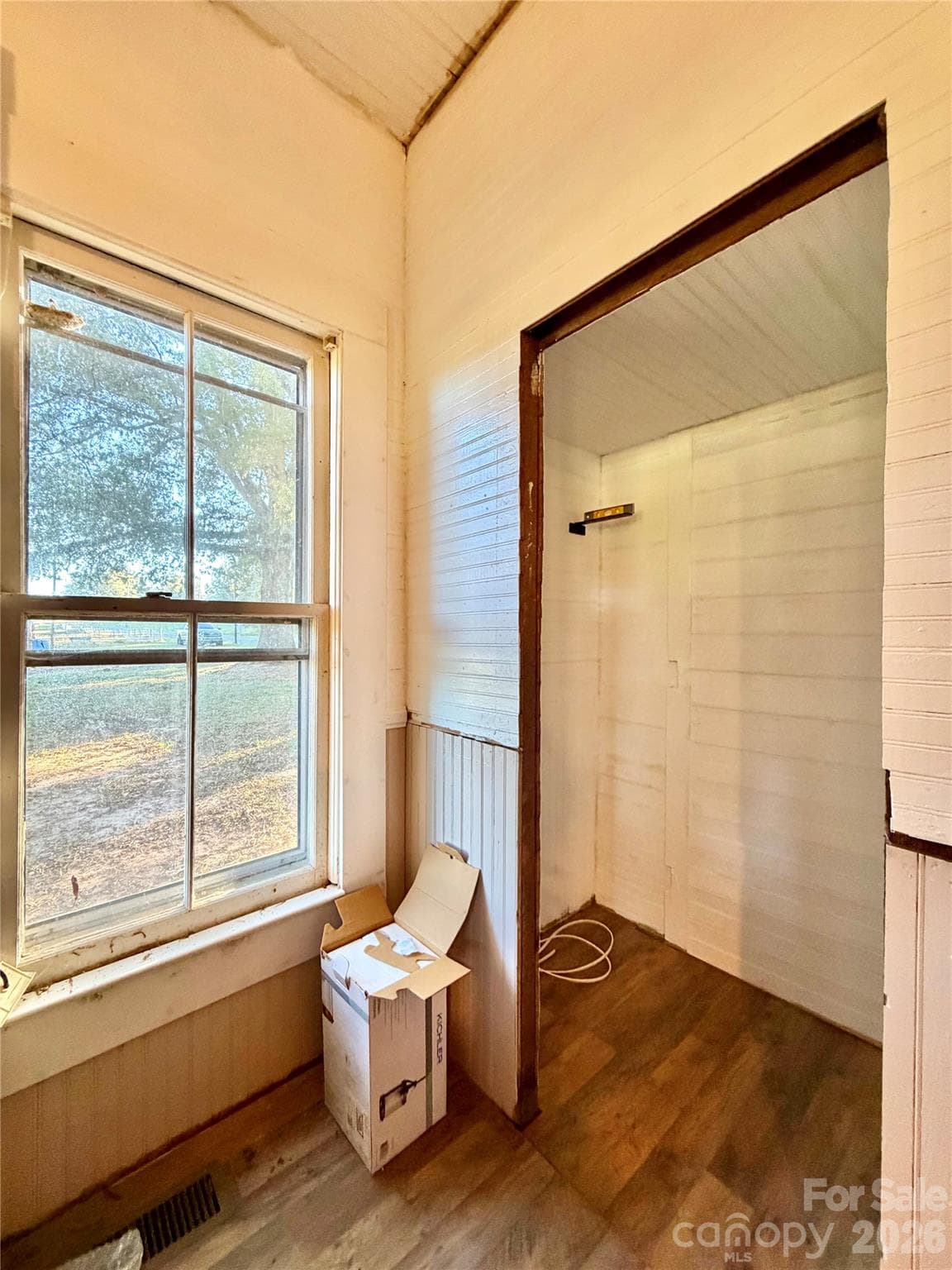Single Family Residence at 2120 Three Forks Church Road, Taylorsville, photo 12 of 22