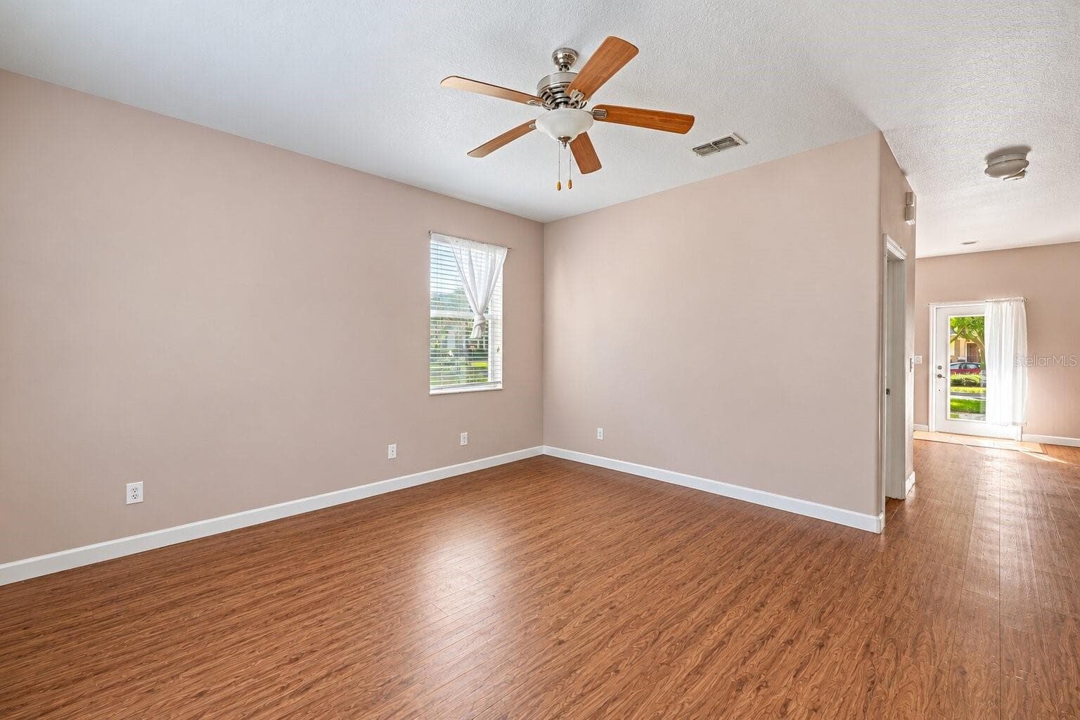 Townhouse at 5705 NEW INDEPENDENCE PKWY, WINTER GARDEN, photo 11 of 29