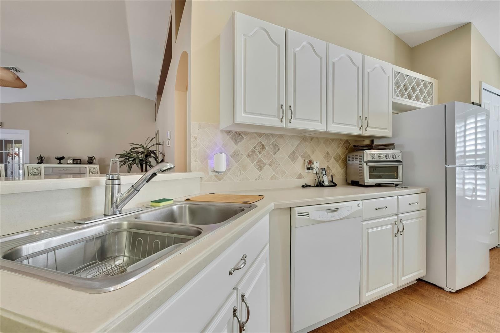 Wood and Glass Cabinets, Corian Counters - 300 HARTFORD CT, SPRING HILL
