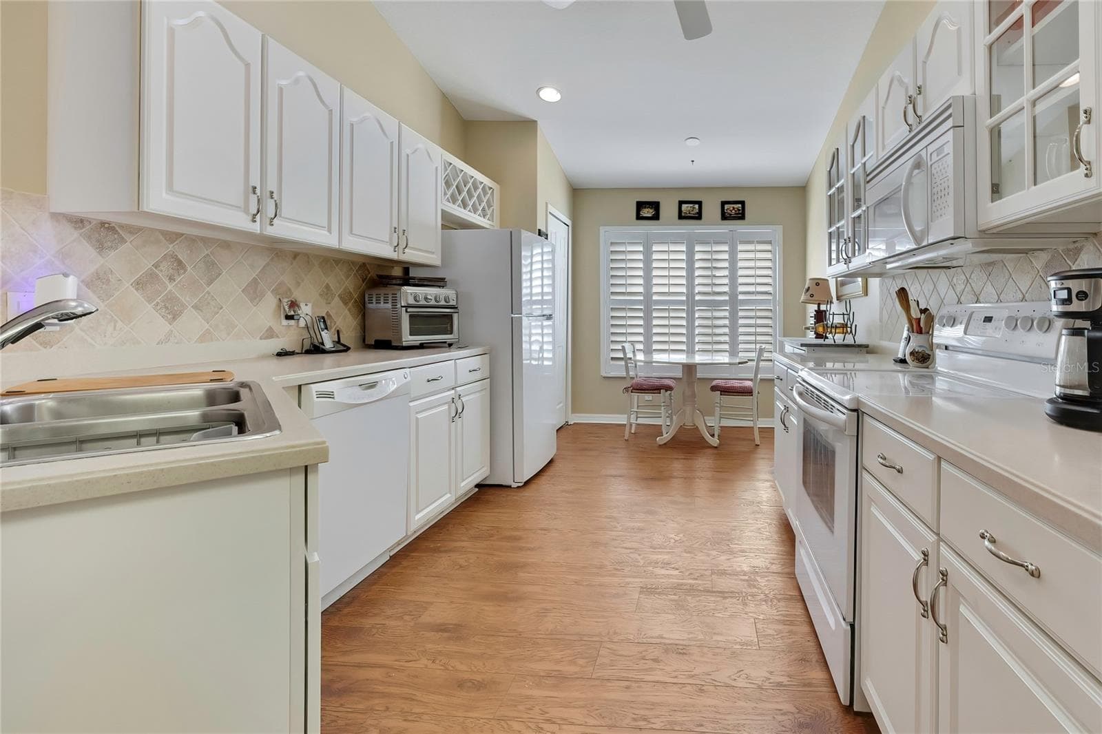 Wood and Glass Cabinets, Corian Counters - 300 HARTFORD CT, SPRING HILL