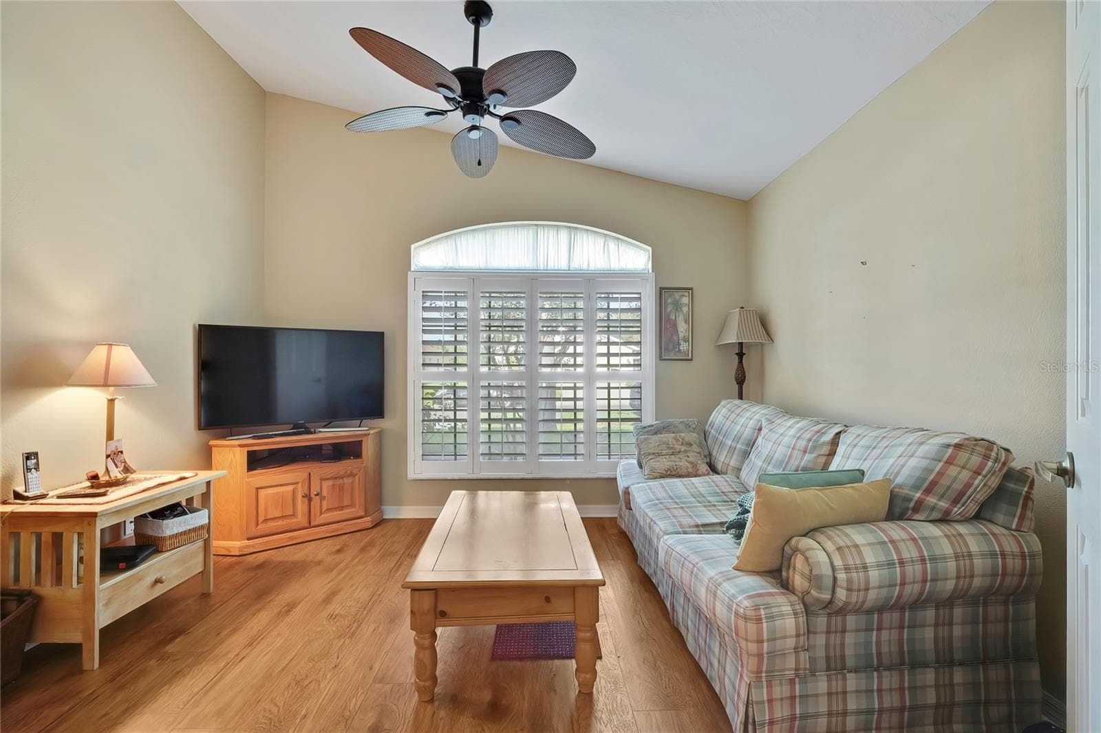 Den/3rd bedroom/office/flex space - 300 HARTFORD CT, SPRING HILL