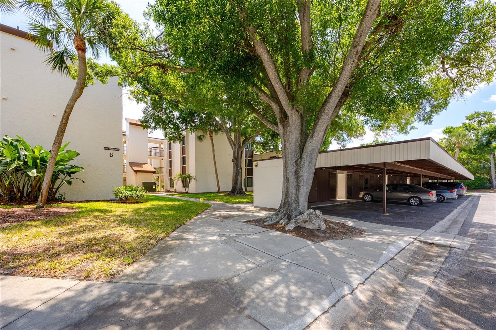 Condominium at 2207 BELLEAIR RD #B30, CLEARWATER, photo 2 of 44
