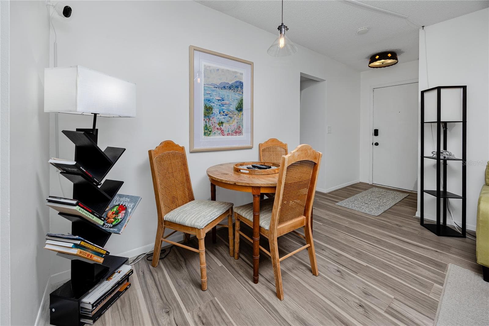 Condominium at 2207 BELLEAIR RD #B30, CLEARWATER, photo 6 of 44
