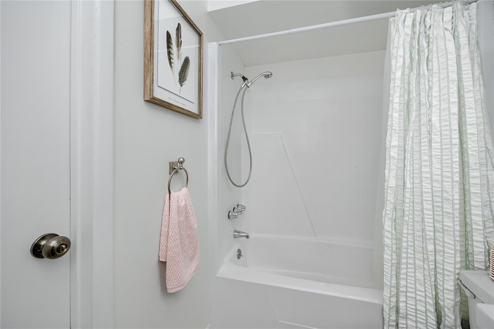 Condominium at 2207 BELLEAIR RD #B30, CLEARWATER, photo 26 of 44