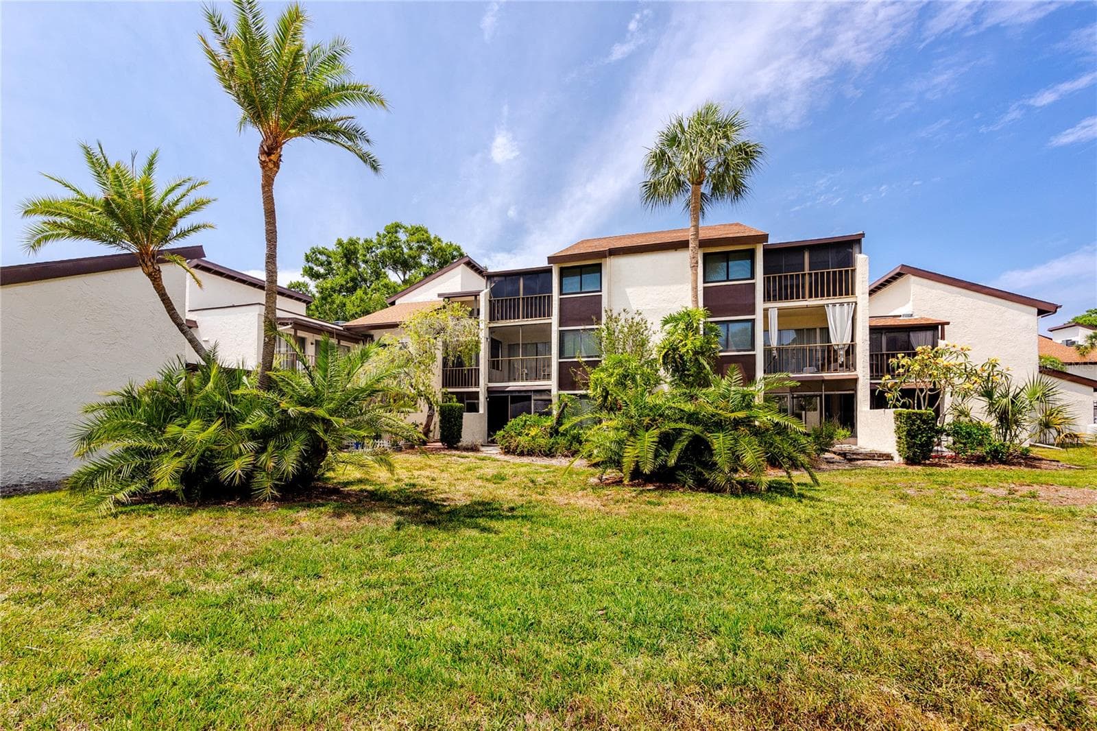Condominium at 2207 BELLEAIR RD #B30, CLEARWATER, photo 35 of 44