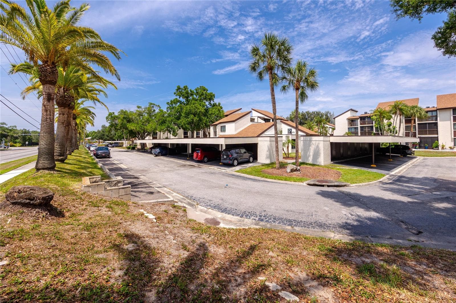 Condominium at 2207 BELLEAIR RD #B30, CLEARWATER, photo 36 of 44