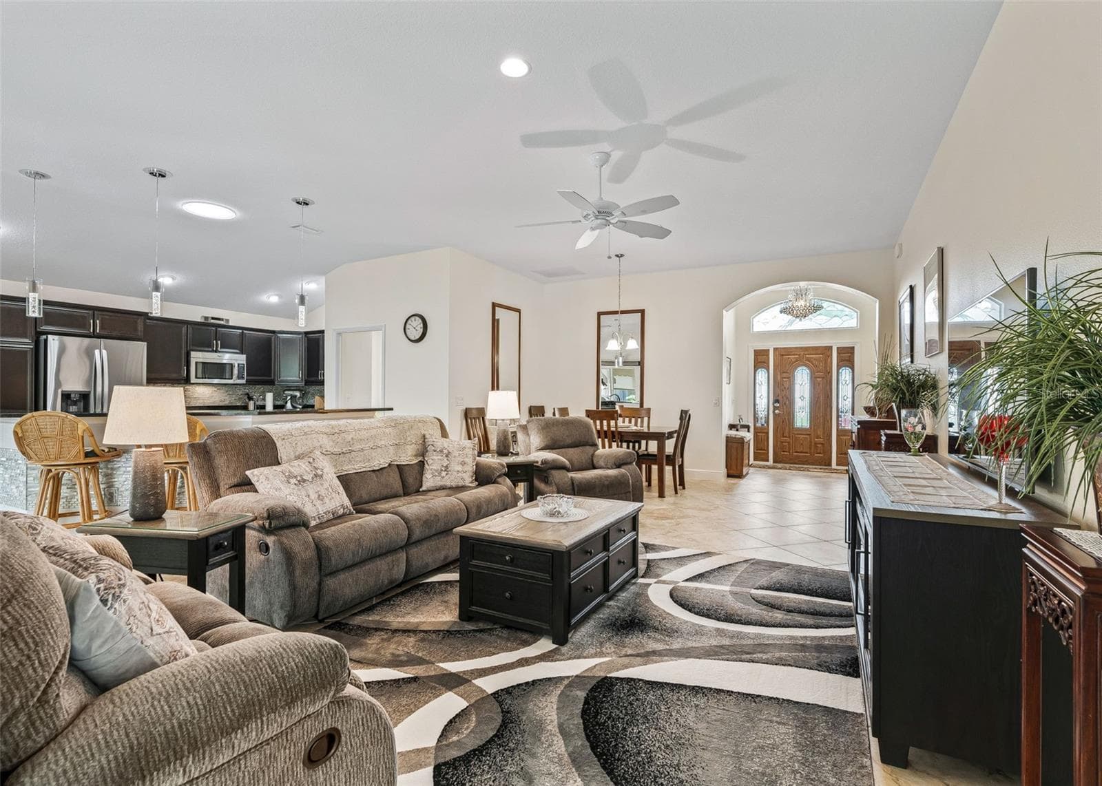 Single Family Residence at 3188 ABANA PATH, THE VILLAGES, photo 12 of 49