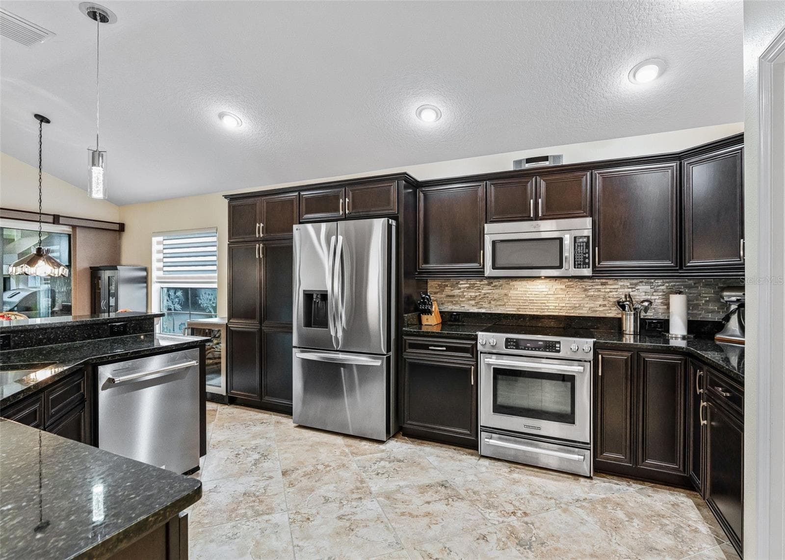 Single Family Residence at 3188 ABANA PATH, THE VILLAGES, photo 15 of 49