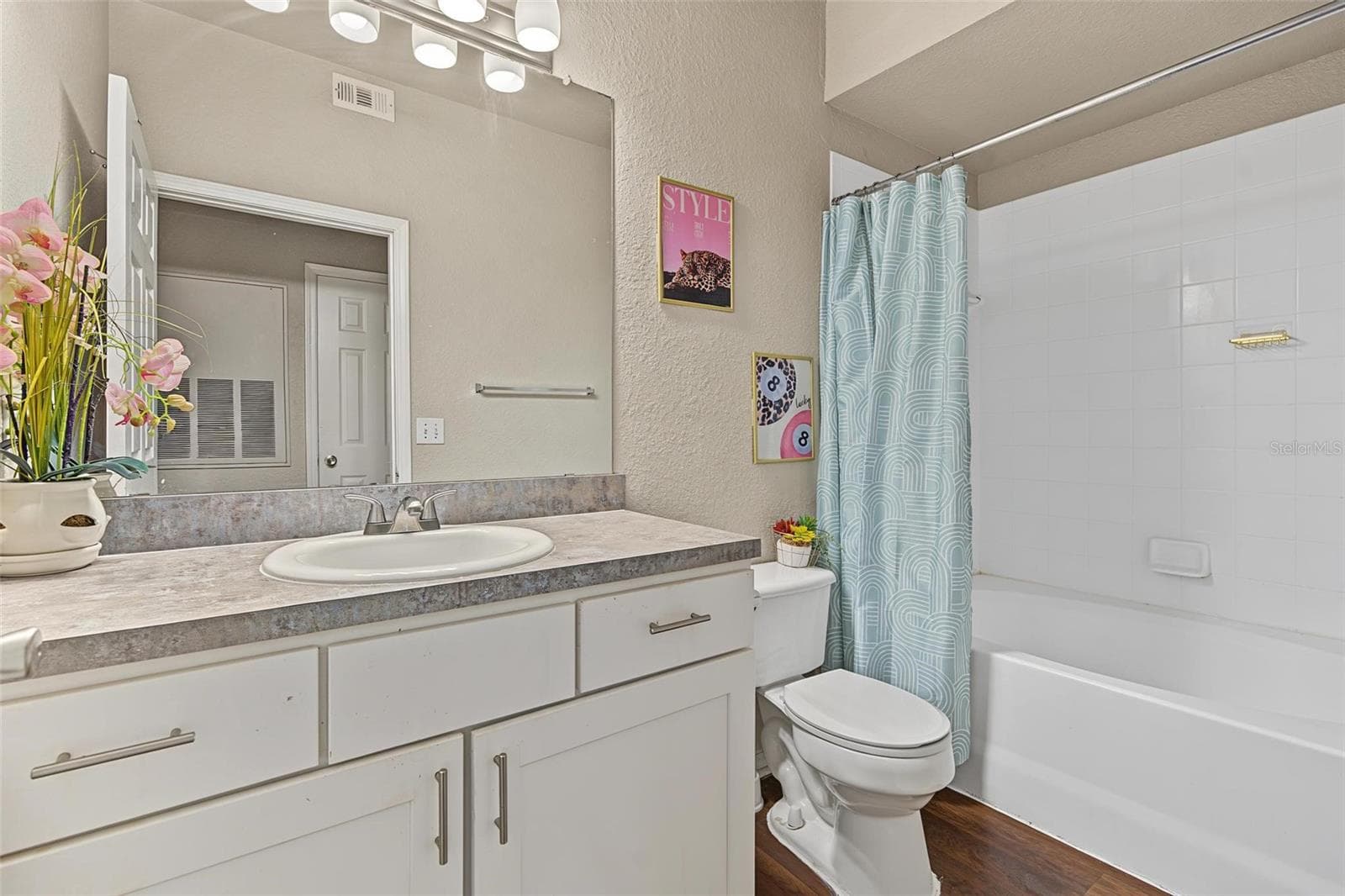 Full Bathroom - 13123 Sanctuary Cove Drive - Unit 104 - 13123 SANCTUARY COVE DR #104, TEMPLE TERRACE