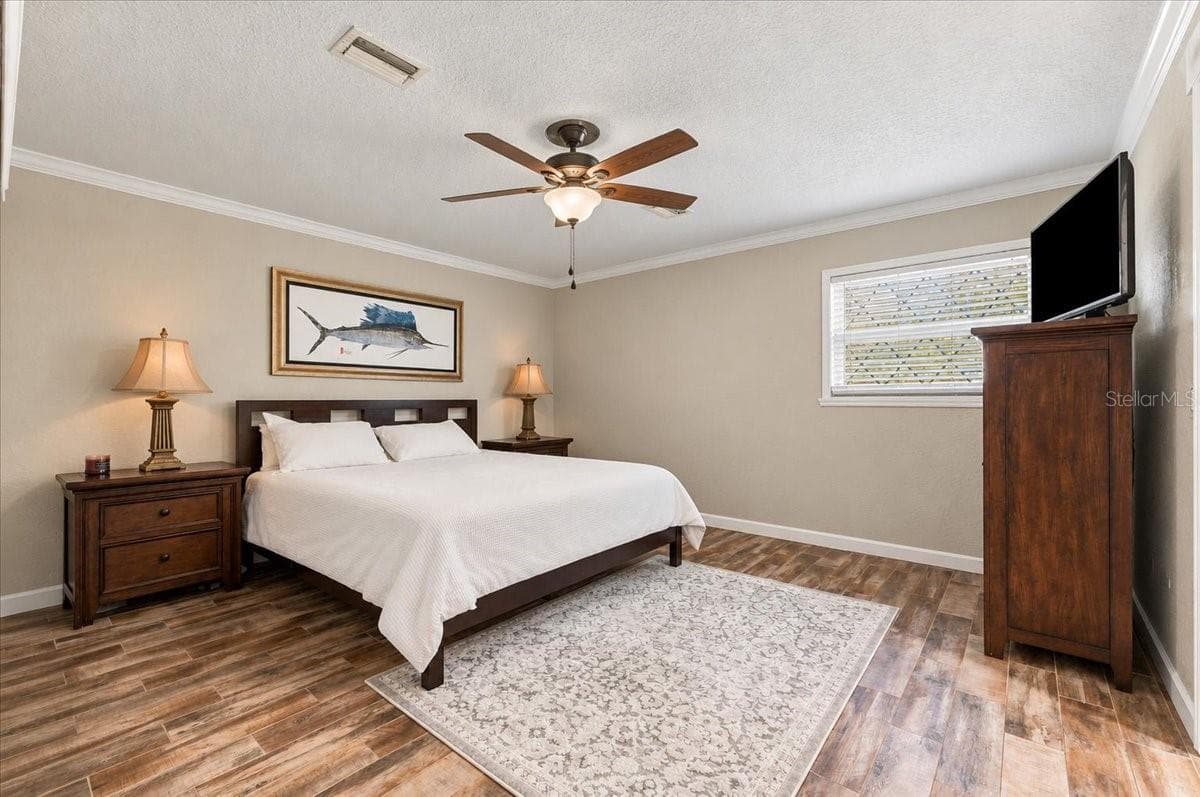Single Family Residence at 70 GREENFIELD CT, WINTER HAVEN, photo 16 of 38