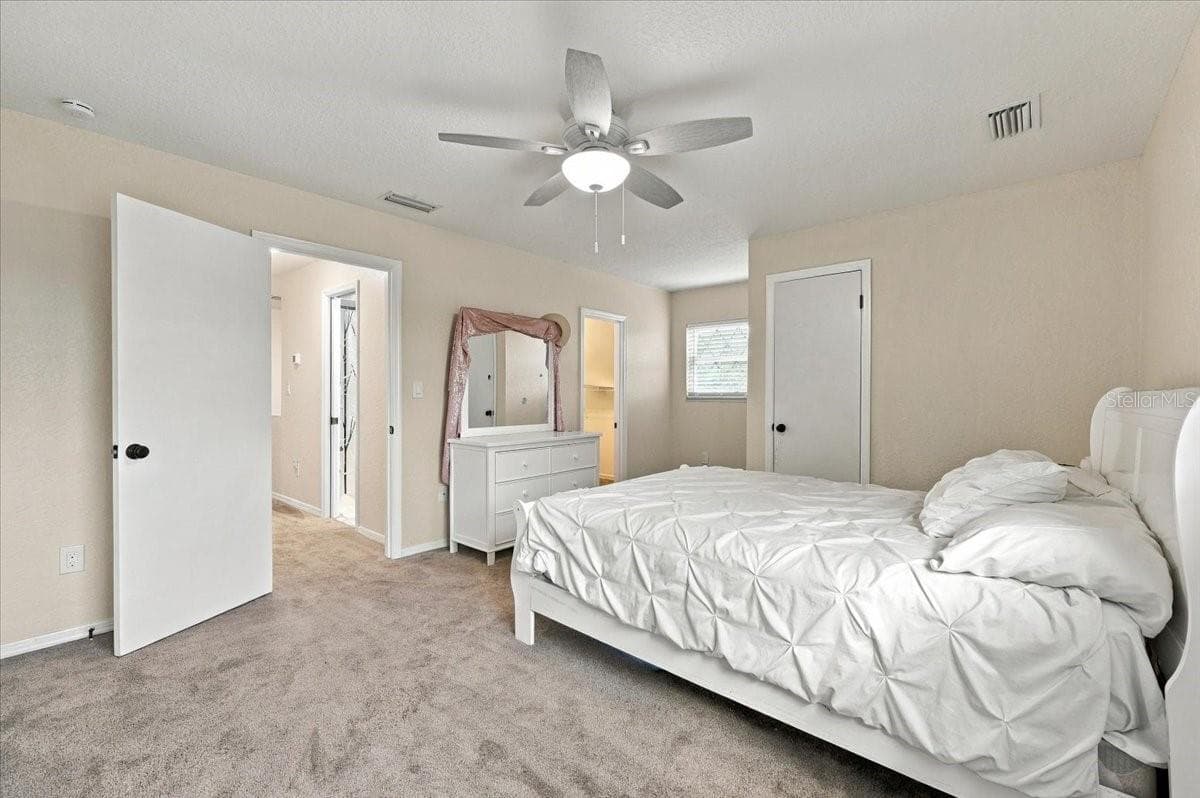 Single Family Residence at 70 GREENFIELD CT, WINTER HAVEN, photo 23 of 38