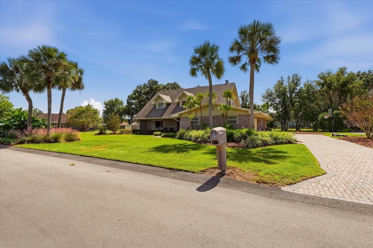 Single Family Residence at 70 GREENFIELD CT, WINTER HAVEN, photo 36 of 38