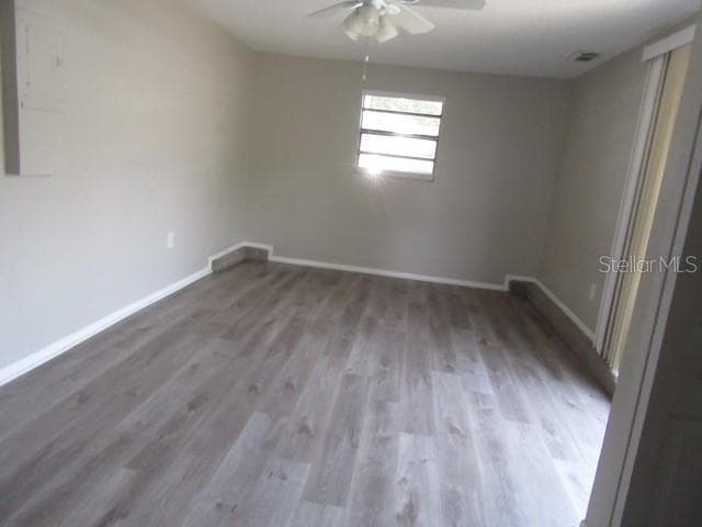 Half Duplex at 10217 CARRIAGE GLEN CT, TAMPA, photo 5 of 6