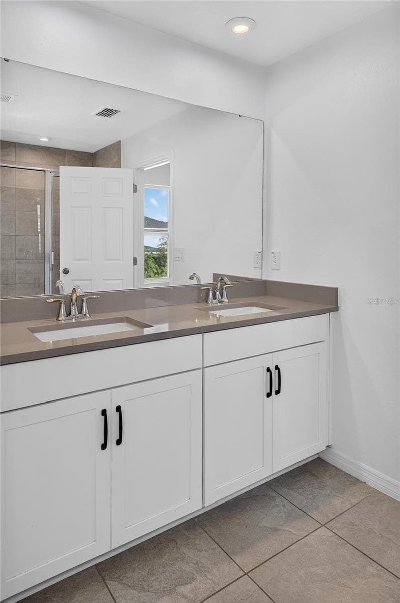Primary Bathroom - 2960 ANGELONIA THORN WAY, CLERMONT