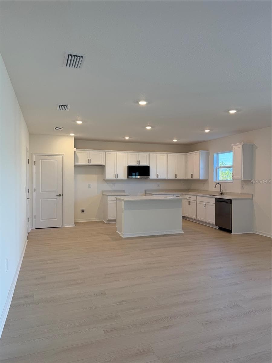 Dining and Kitchen - 11410 LAKE LOUISA TER, SARASOTA