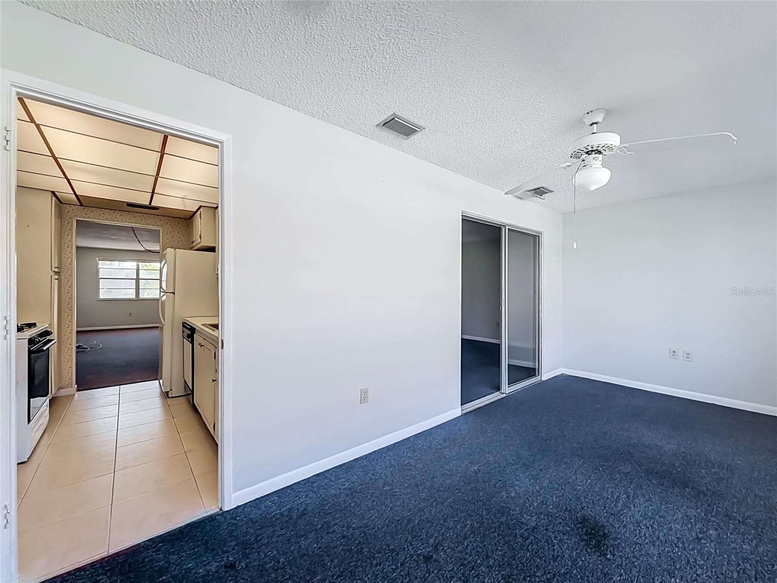 Sunroom - 3128 59TH ST S #204, GULFPORT