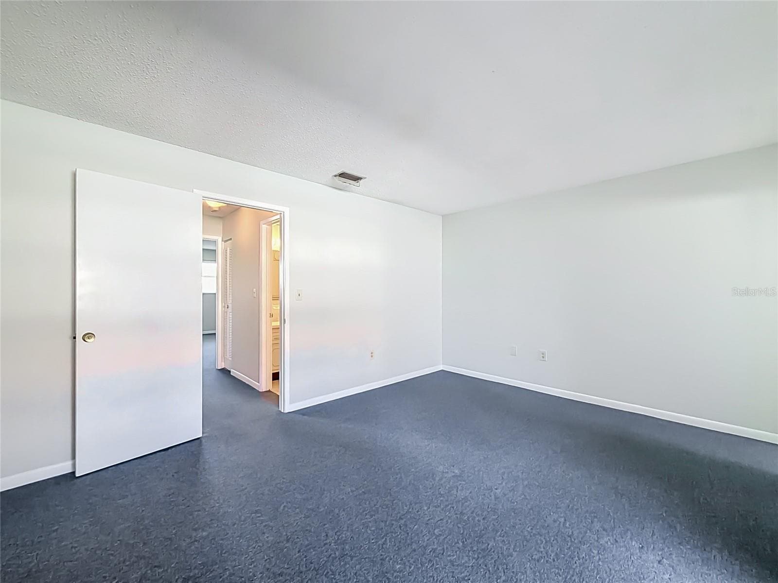 Primary bedroom - 3128 59TH ST S #204, GULFPORT