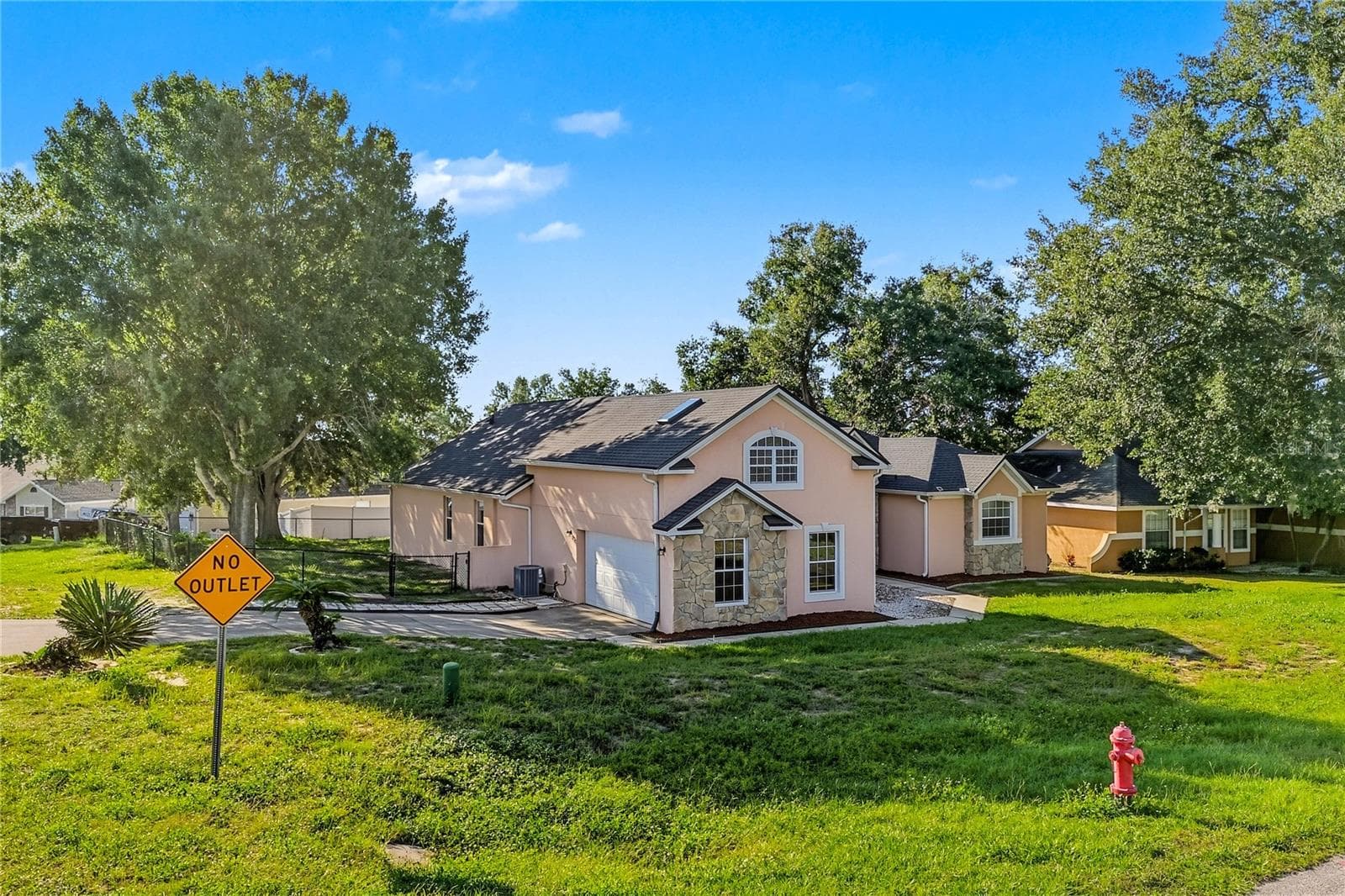 Single Family Residence at 14028 VISTA DEL LAGO BLVD, CLERMONT, photo 5 of 35