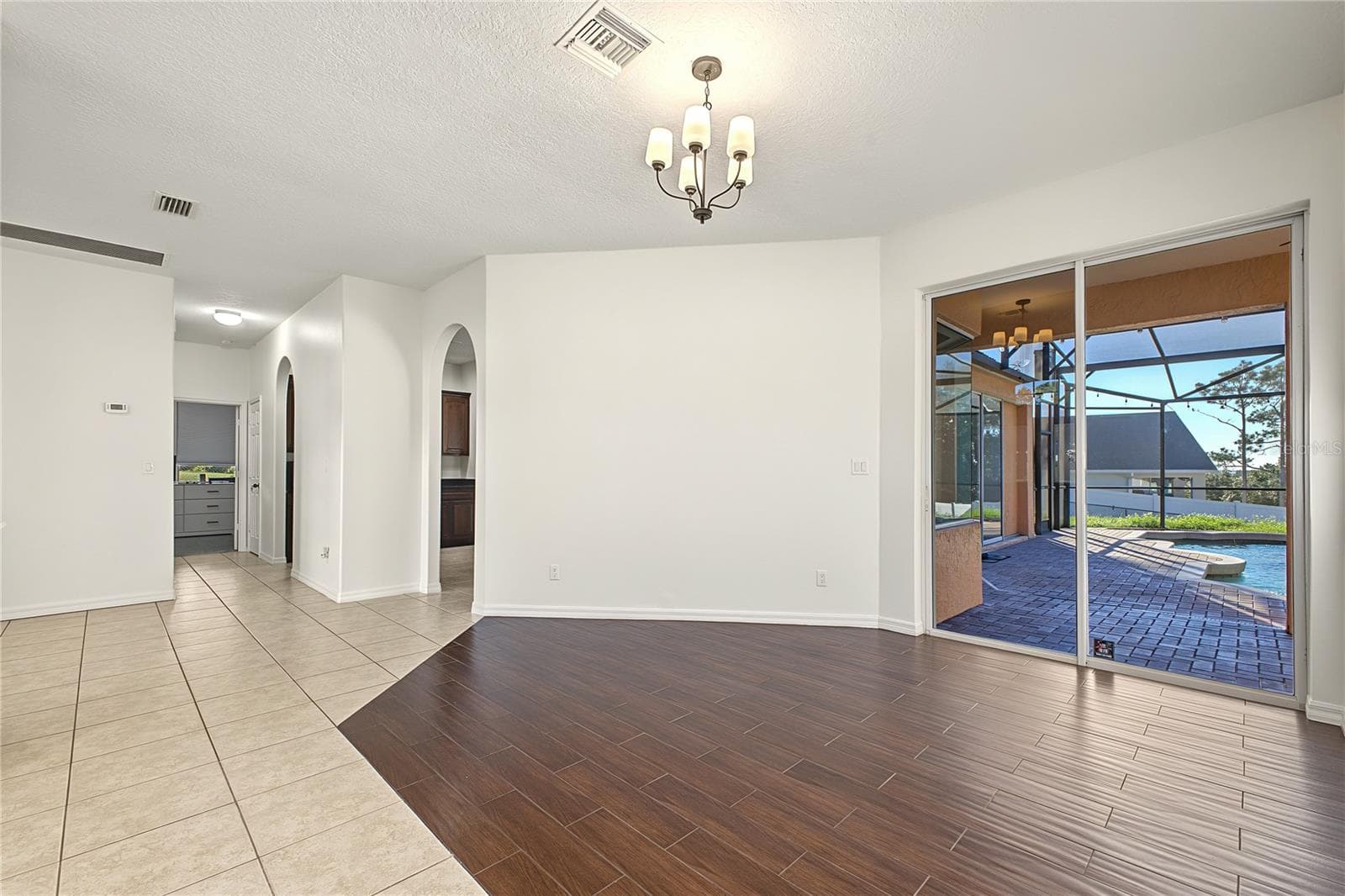 Single Family Residence at 14028 VISTA DEL LAGO BLVD, CLERMONT, photo 12 of 35