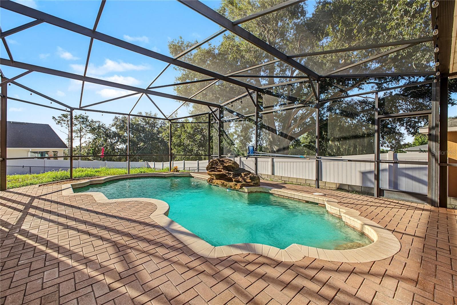 Single Family Residence at 14028 VISTA DEL LAGO BLVD, CLERMONT, photo 31 of 35