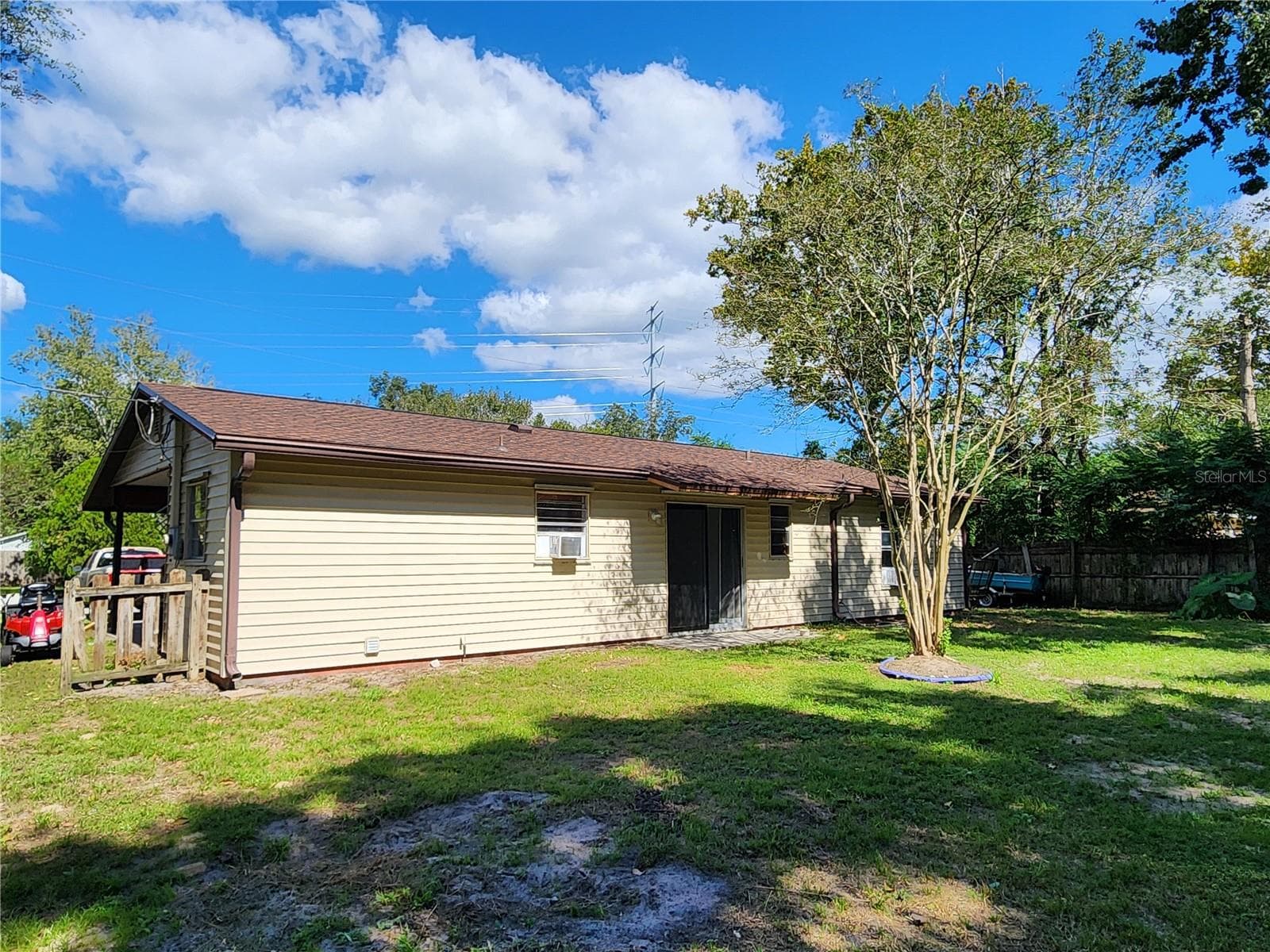 Single Family Residence at 2274 NE 54TH PL, OCALA, photo 3 of 23