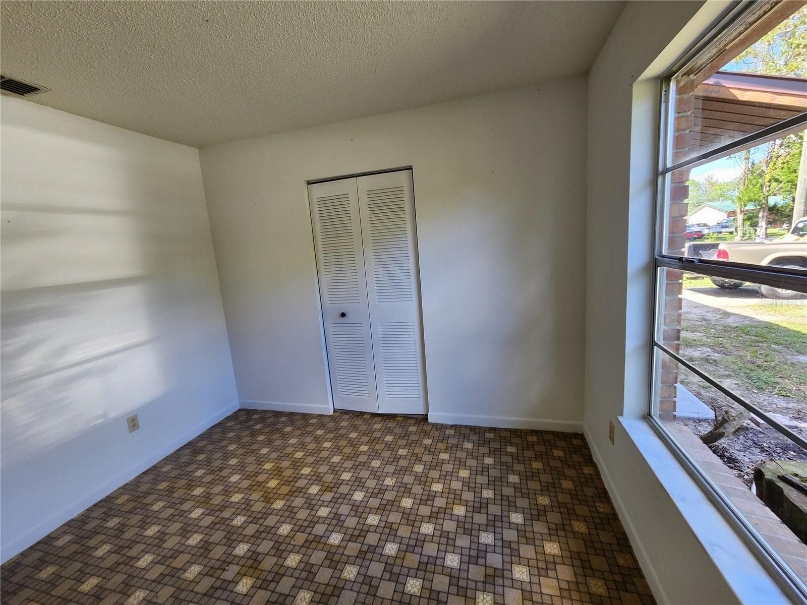Single Family Residence at 2274 NE 54TH PL, OCALA, photo 7 of 23