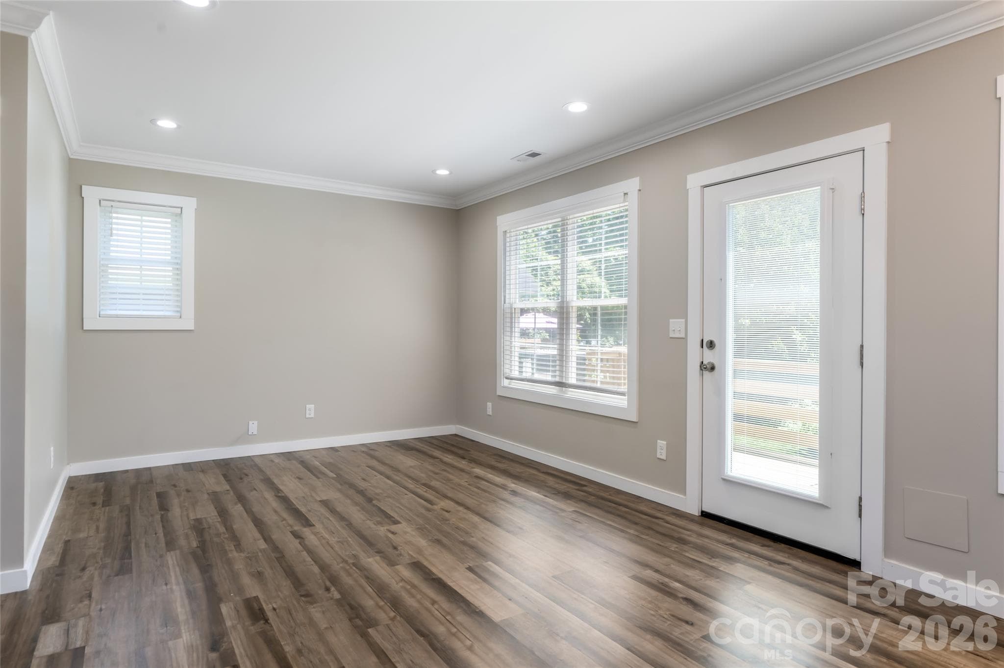 Single Family Residence at 38 Old County Home Road, Asheville, photo 7 of 28