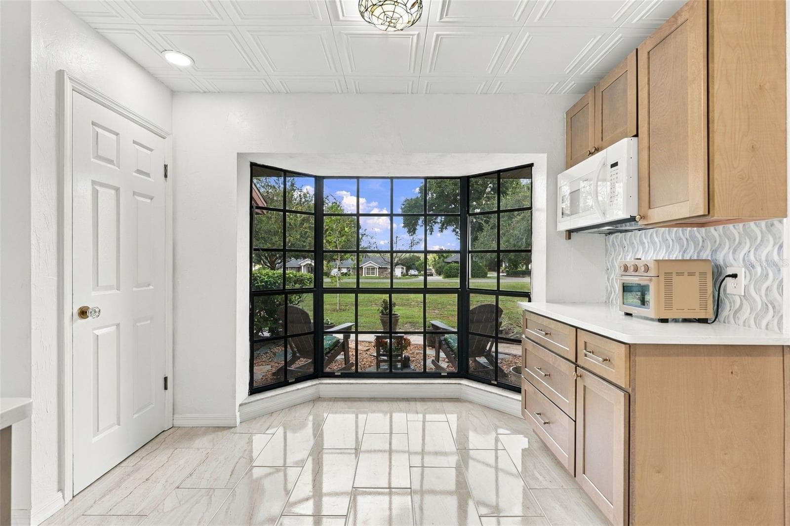 Single Family Residence at 2460 E CROOKED LAKE CLUB BLVD, EUSTIS, photo 16 of 45