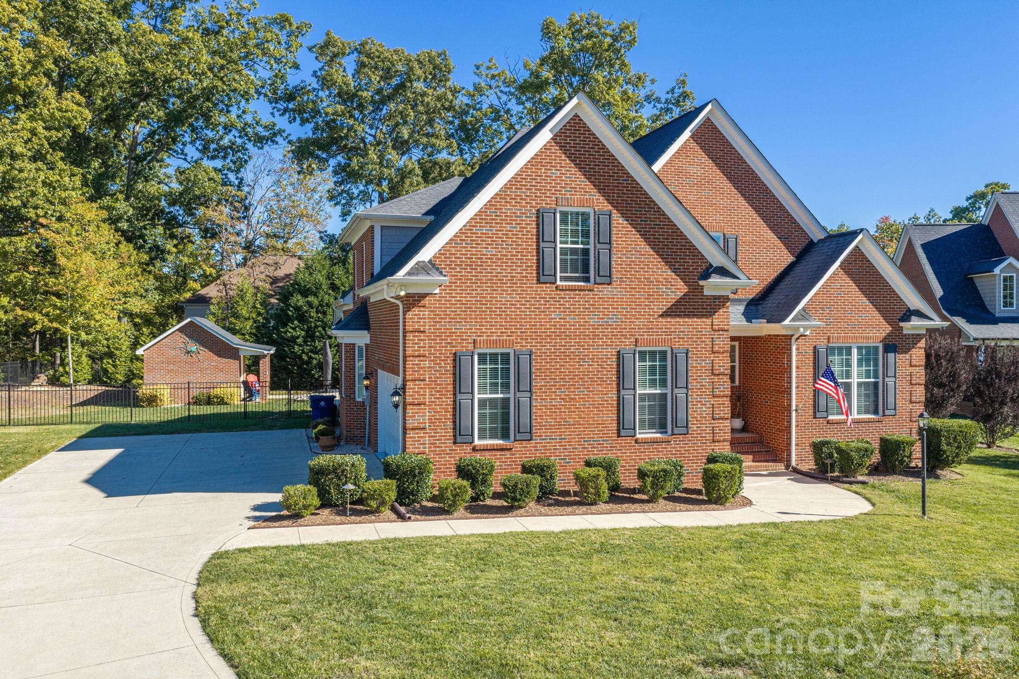 1109 Creekwalk Drive
