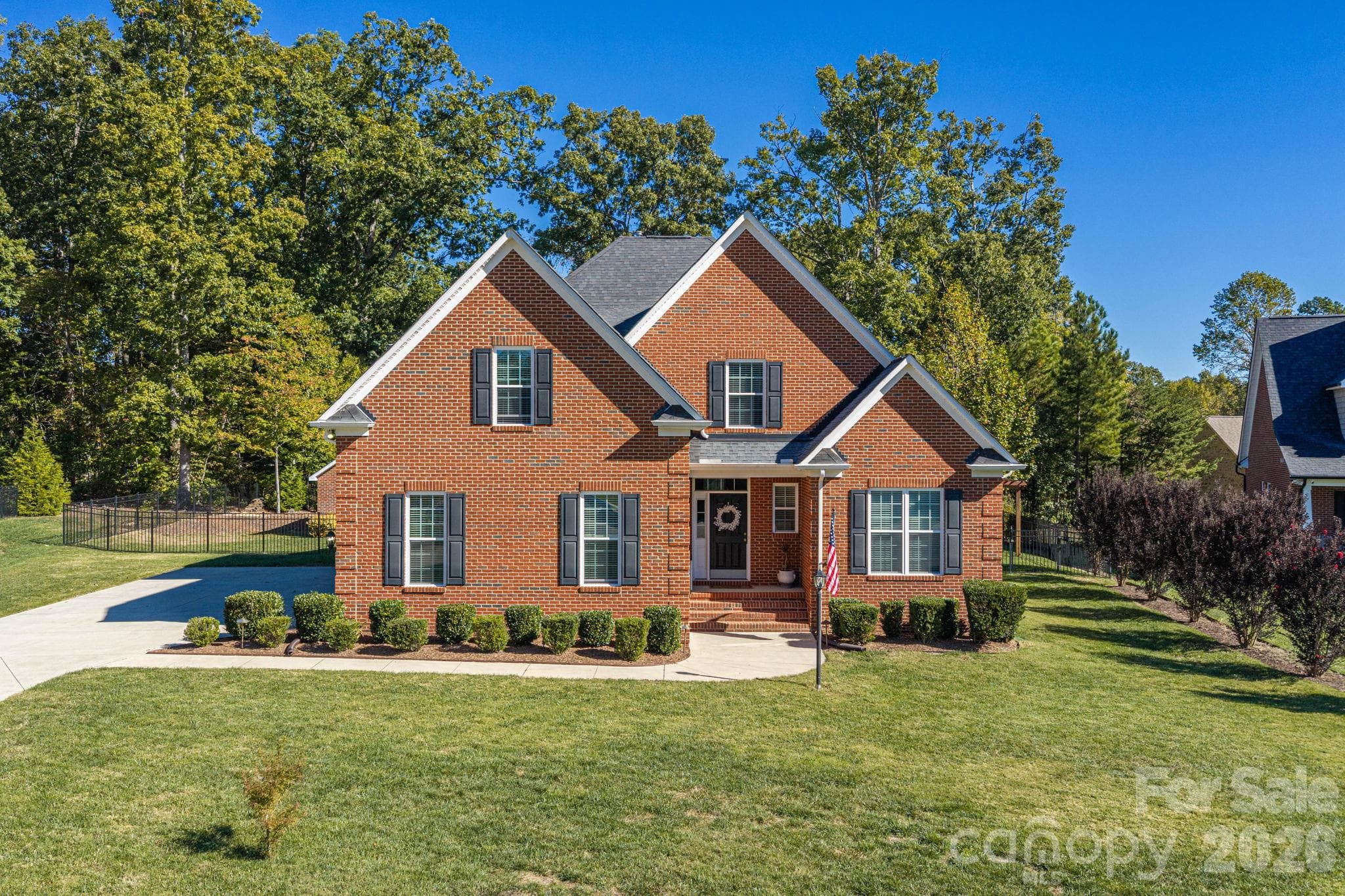 Single Family Residence at 1109 Creekwalk Drive, Stanley, photo 2 of 41