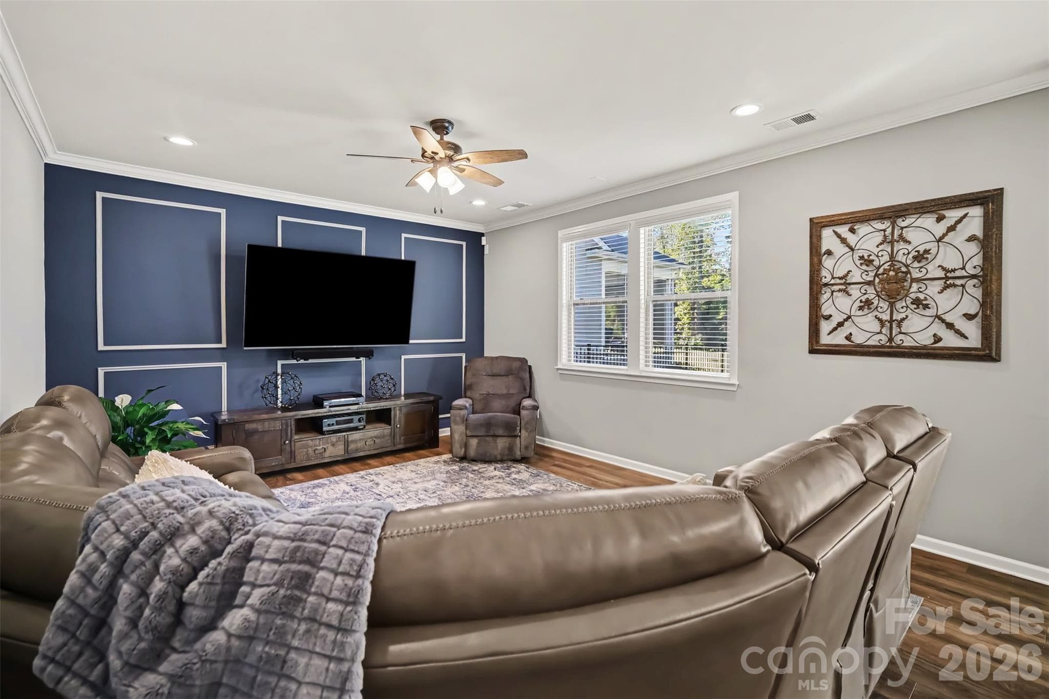 Single Family Residence at 12632 Heath Grove Drive, Huntersville, photo 14 of 37