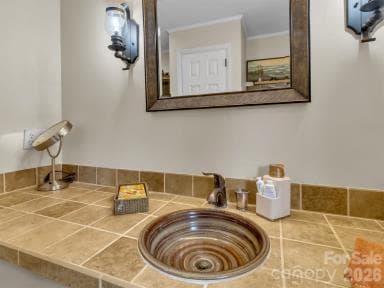 Primary Bath - 91 Worsham Drive, Waynesville