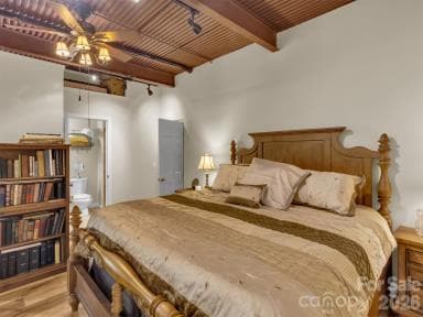 Studio across from the apartment - 91 Worsham Drive, Waynesville