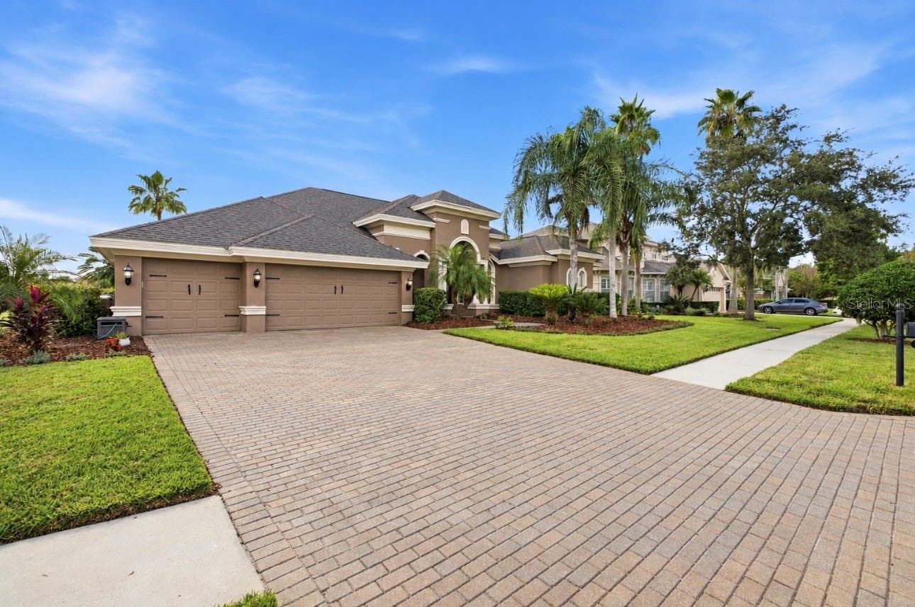 3-Car garage and Full Paver Driveway! - 3905 SORREL VINE DR, WESLEY CHAPEL