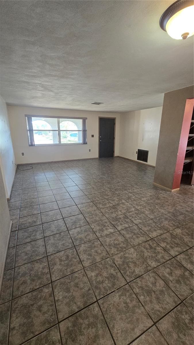 Single Family Residence at 6123 MOOG RD, NEW PORT RICHEY, photo 4 of 36