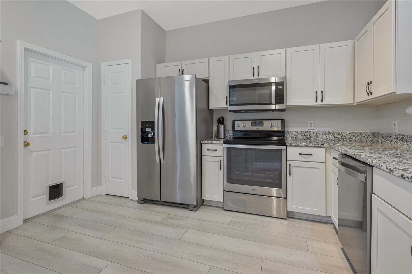 Townhouse at 5350 60TH AVE N, ST PETERSBURG, photo 5 of 38