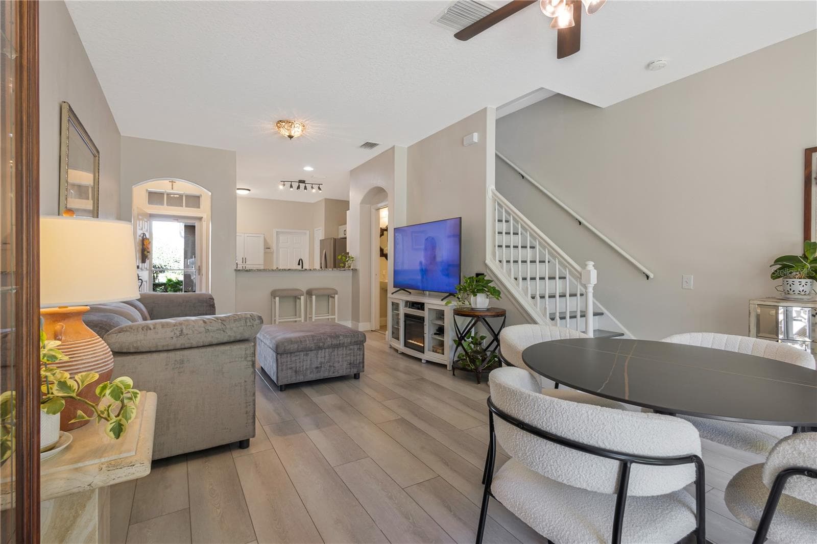 Townhouse at 5350 60TH AVE N, ST PETERSBURG, photo 15 of 38