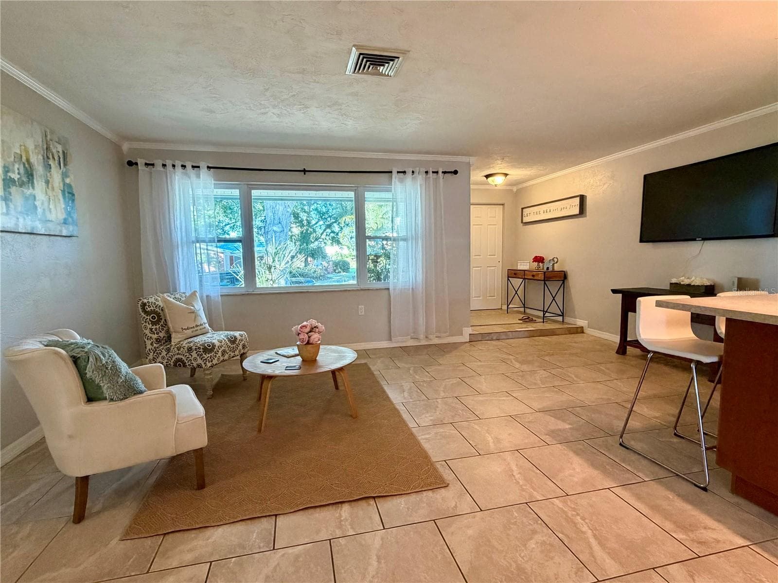 Single Family Residence at 13760 87TH PL, SEMINOLE, photo 6 of 15