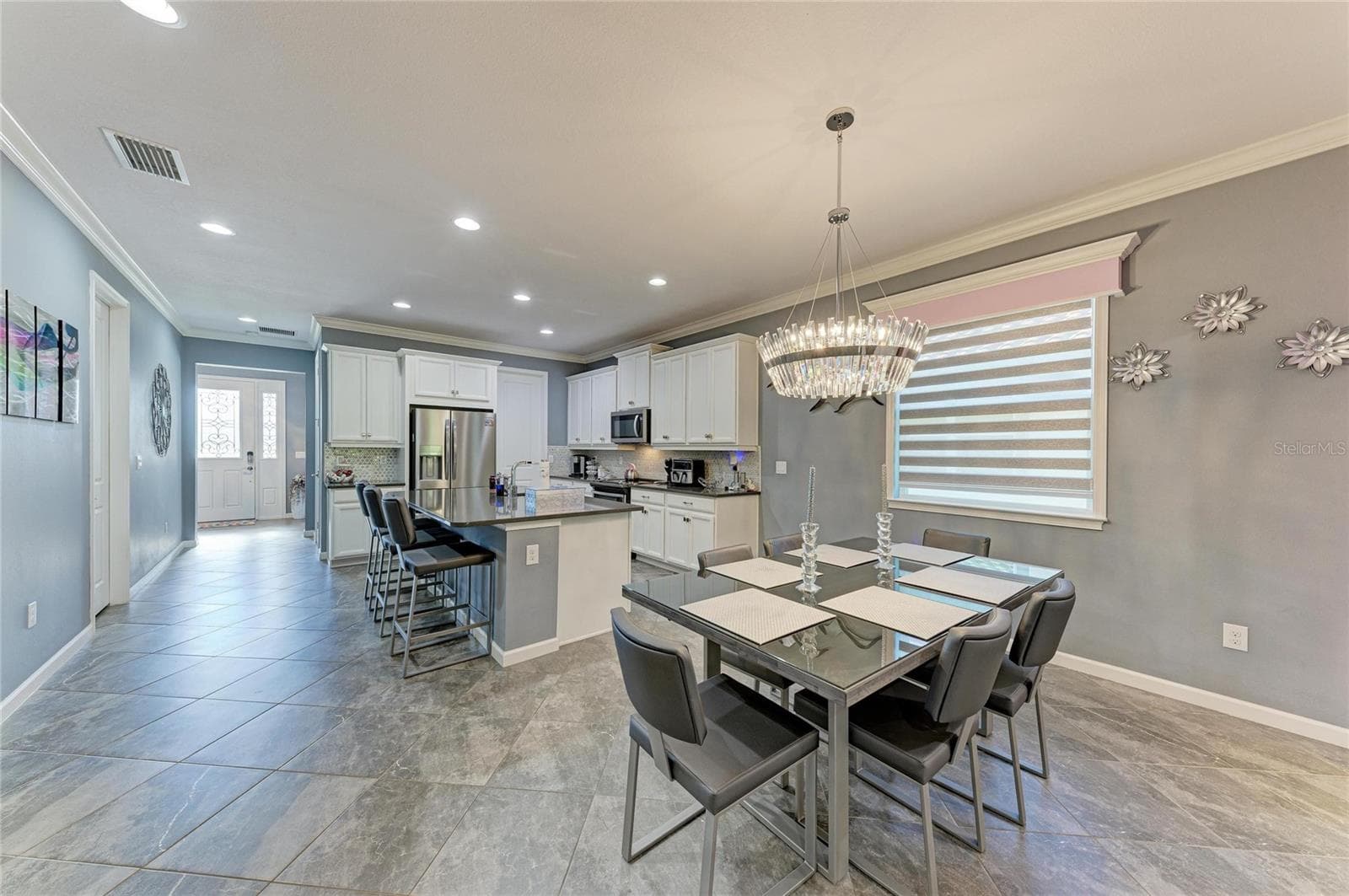 Single Family Residence at 11481 RENAISSANCE BLVD, VENICE, photo 21 of 93