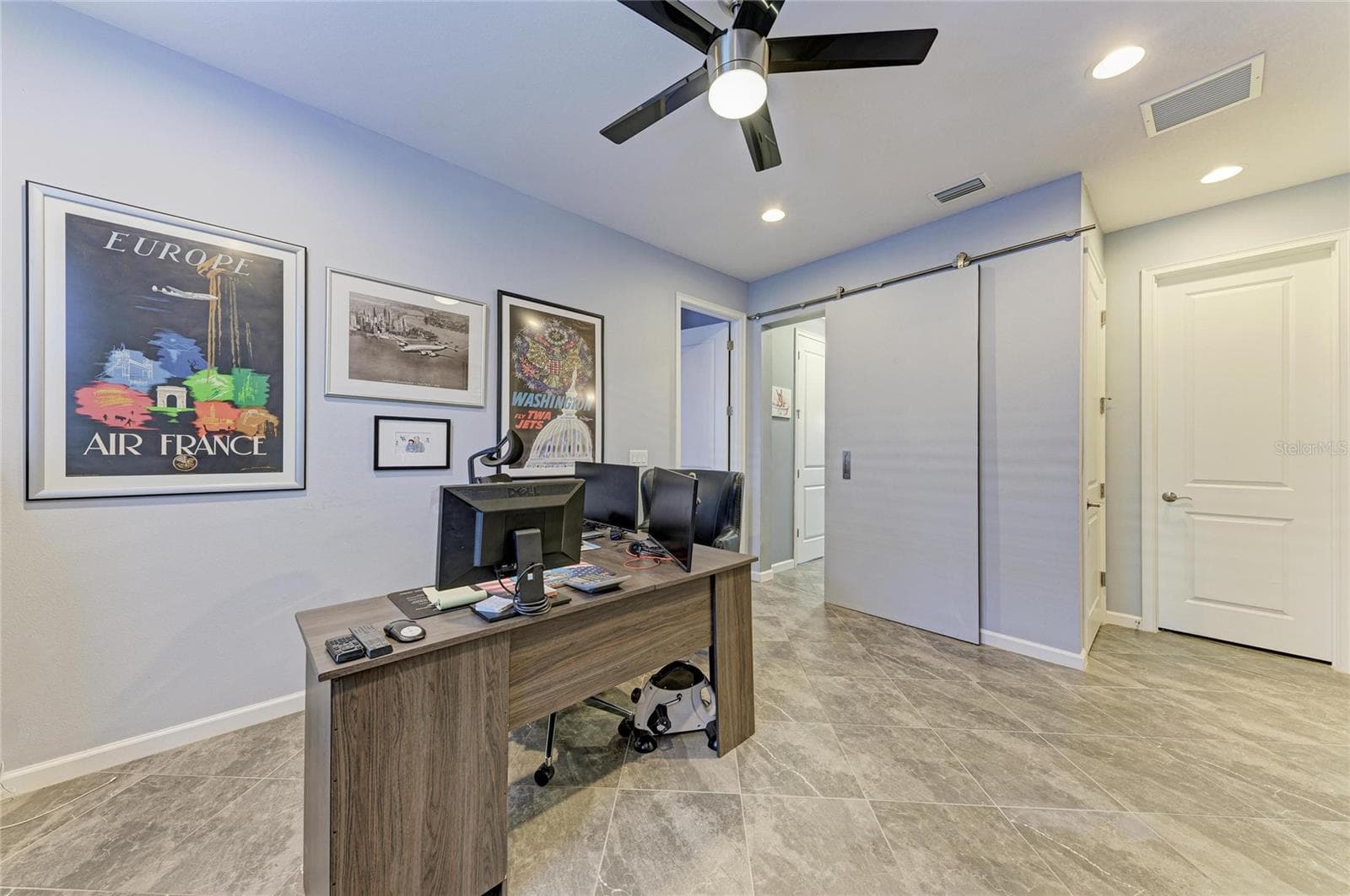 Single Family Residence at 11481 RENAISSANCE BLVD, VENICE, photo 40 of 93