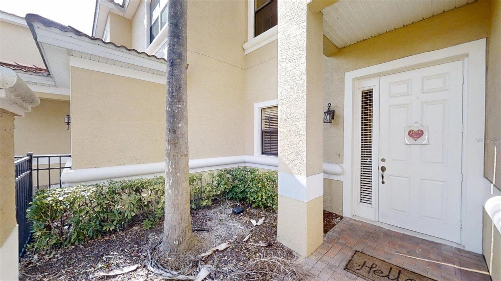 Townhouse at 1370 PACIFIC RD, POINCIANA, photo 3 of 38