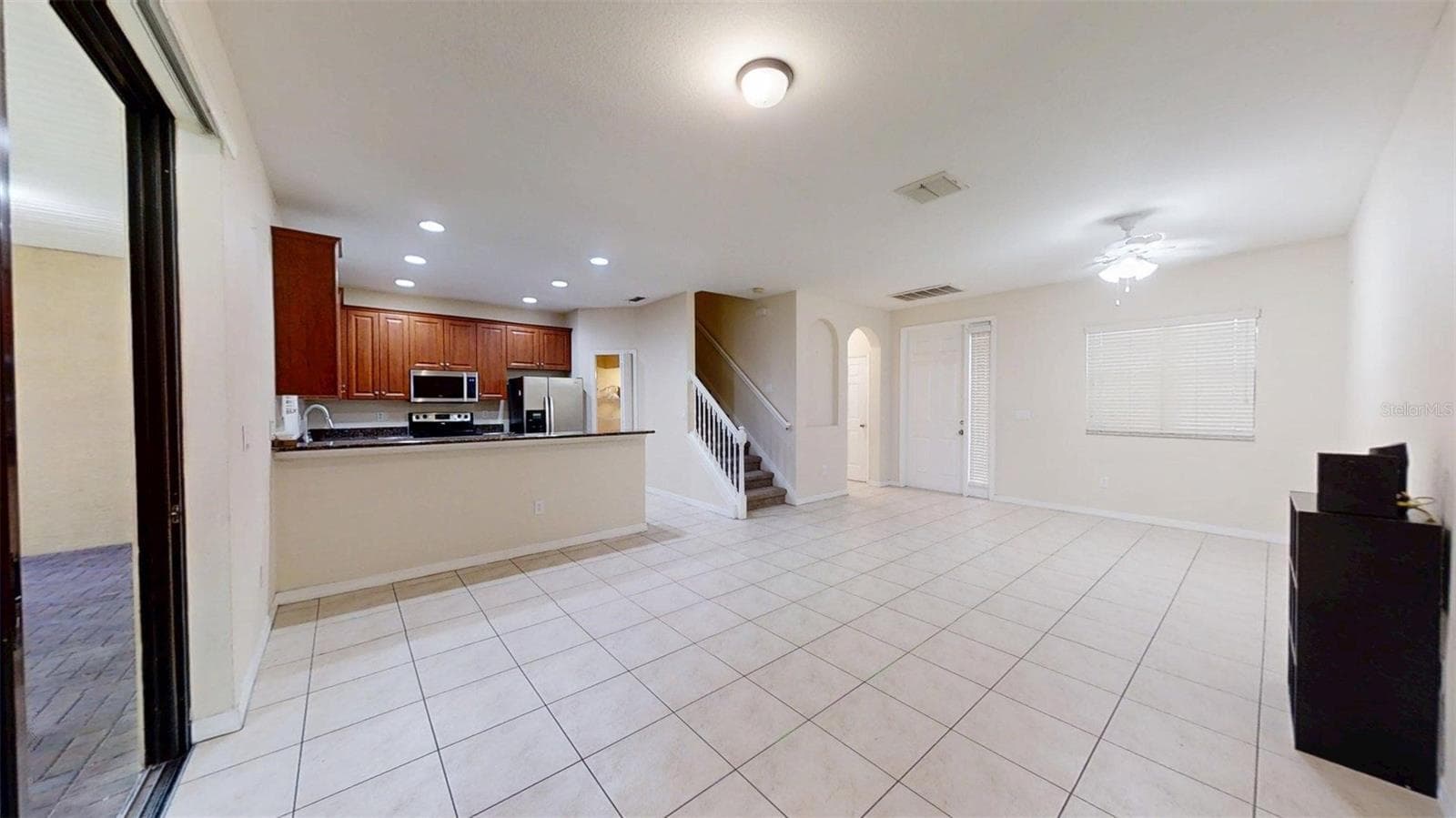 Townhouse at 1370 PACIFIC RD, POINCIANA, photo 10 of 38