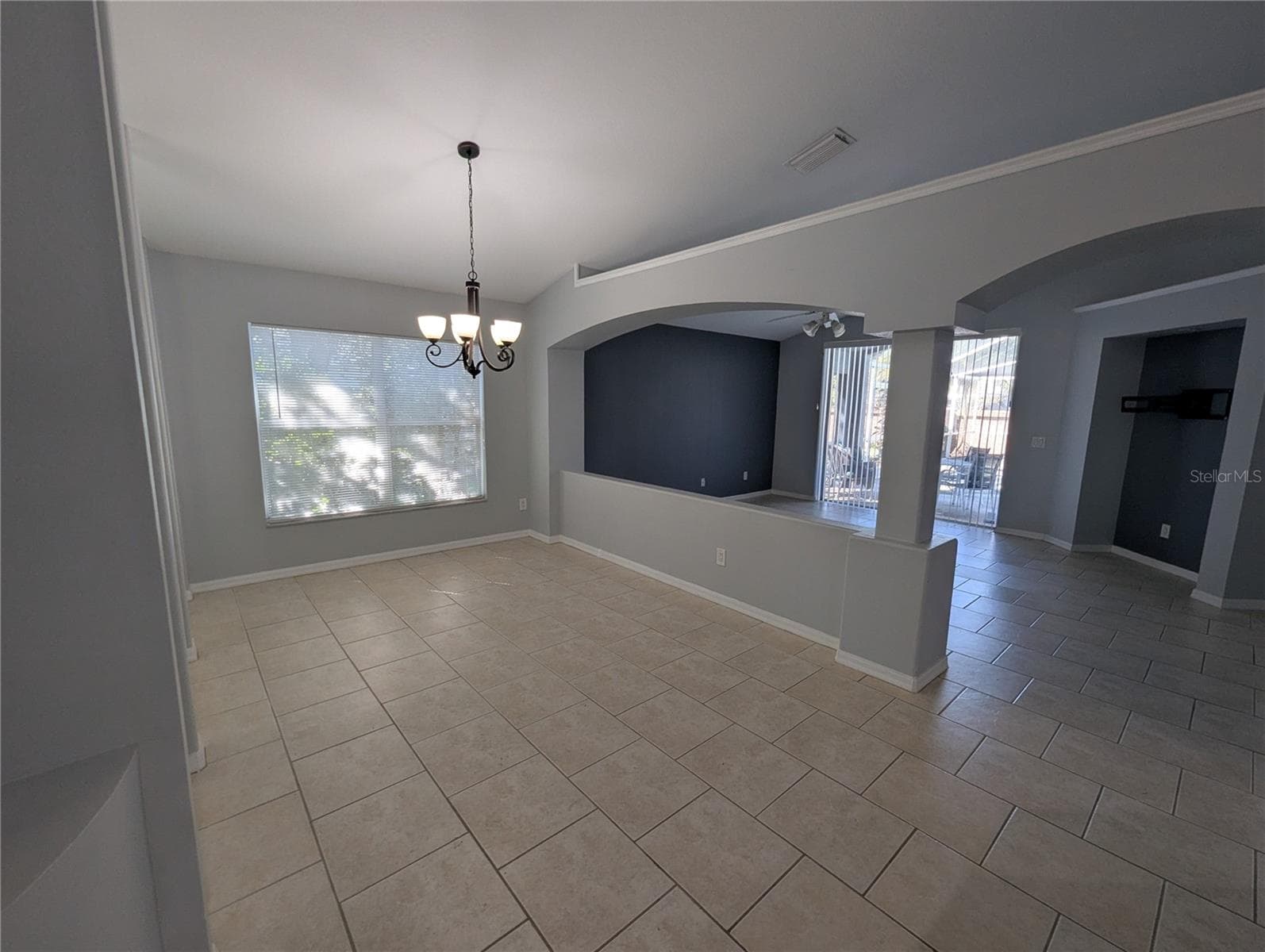 Single Family Residence at 6907 FREEPORT RD, RIVERVIEW, photo 15 of 47