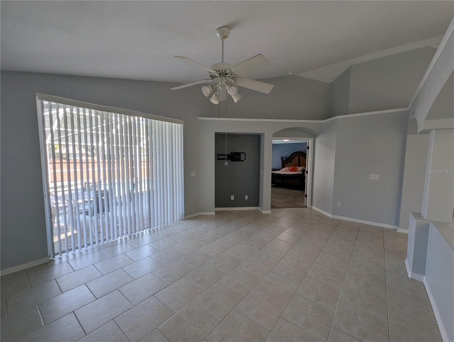 Single Family Residence at 6907 FREEPORT RD, RIVERVIEW, photo 22 of 47